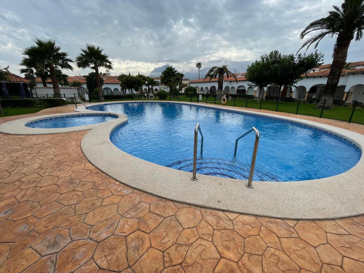 Bungalow Para 6 Pax A 7 Minutos De Playa Albir L'Alfàs del Pi Zewnętrze zdjęcie